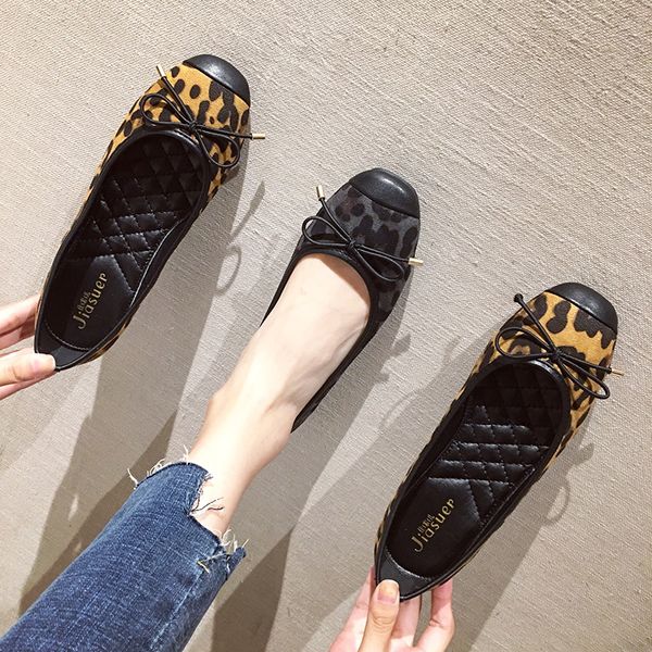 flat shoes women loafers women shoes autumn pu flat winter leopard round toe casual, Black
flat shoes women loafers women shoes autumn pu flat winter leopard round toe casual, Black