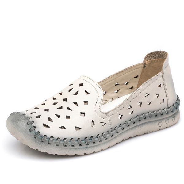 handmade genuine leather summer shoes women flats soft sole breathable hollow out elegant loafers shoes women 2019, Red;white
handmade genuine leather summer shoes women flats soft sole breathable hollow out elegant loafers shoes women 2019, Red;white