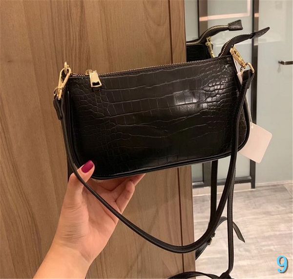 designer luxury shoulder bag women's bags designer handbag leather good match oblique span fashion crescent moon pack9
designer luxury shoulder bag women's bags designer handbag leather good match oblique span fashion crescent moon pack9