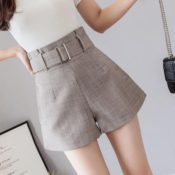 women 2020 summer casual solid color suit shorts female fashion all-match ladies high waist wide leg a-line shorts with belt y71, White;black
women 2020 summer casual solid color suit shorts female fashion all-match ladies high waist wide leg a-line shorts with belt y71, White;black
