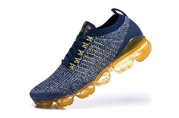 2019 chau ure moc 2 lacele 2 0 ca ual hoe triple men women neaker fly white knit air cu hion trainer zapato ize 36 45
2019 chau ure moc 2 lacele 2 0 ca ual hoe triple men women neaker fly white knit air cu hion trainer zapato ize 36 45
