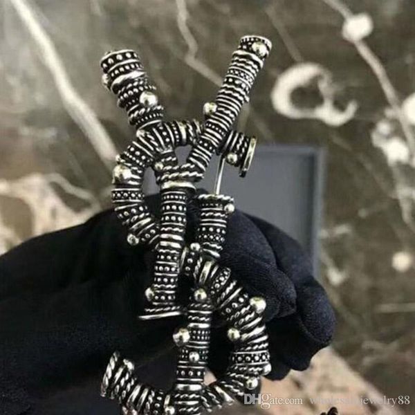 wholesale vintage brand letters brooch pins hollow letters scarf clips women suit lapel pins accessories jewelry, Gray
wholesale vintage brand letters brooch pins hollow letters scarf clips women suit lapel pins accessories jewelry, Gray
