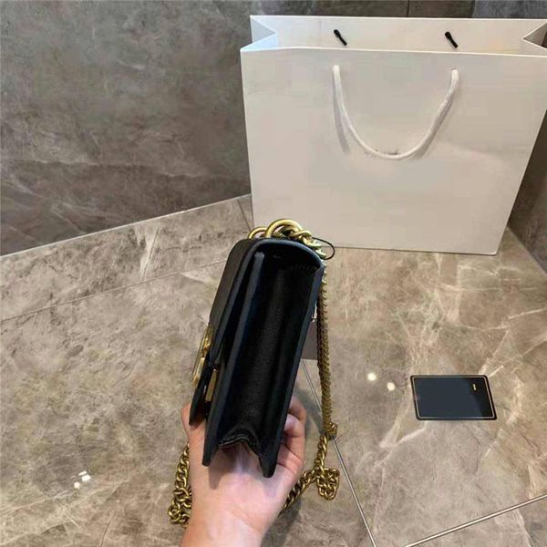 women designer handbags classic genuine leather fashion purses chain bag crossbody messenger shoulder luxury bags mini size 2019 new arrival
women designer handbags classic genuine leather fashion purses chain bag crossbody messenger shoulder luxury bags mini size 2019 new arrival