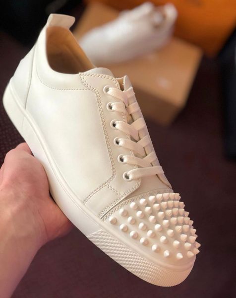 white,black genuine leather spikes red bottom sneakers men,women casual walking classic brand designer outsoor rivets trainer discount
white,black genuine leather spikes red bottom sneakers men,women casual walking classic brand designer outsoor rivets trainer discount