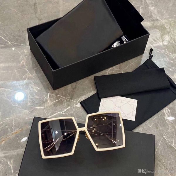 luxury woman sunglasses fashion womens brand deisnger popular full frame uv400 lens summer style big square frame come with case, White;black
luxury woman sunglasses fashion womens brand deisnger popular full frame uv400 lens summer style big square frame come with case, White;black