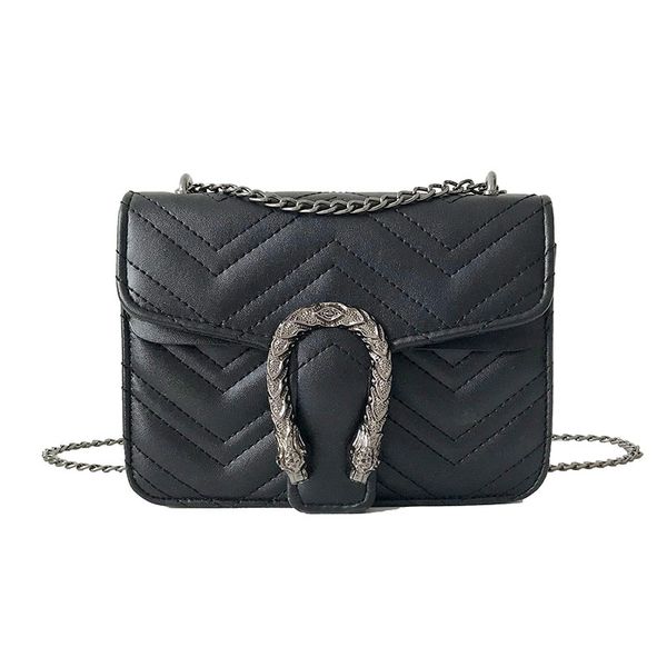 fashion snake pattern woman bag ins versatile chain shoulder bag diamond leather crossbody
fashion snake pattern woman bag ins versatile chain shoulder bag diamond leather crossbody