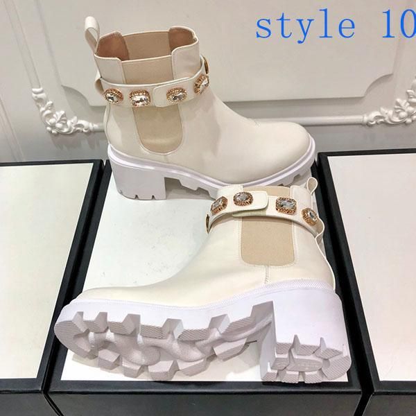 new most popular classic casual shoes and fashionable women's shoes printed leather embossed outdoor casual shoelace box, Black
new most popular classic casual shoes and fashionable women's shoes printed leather embossed outdoor casual shoelace box, Black