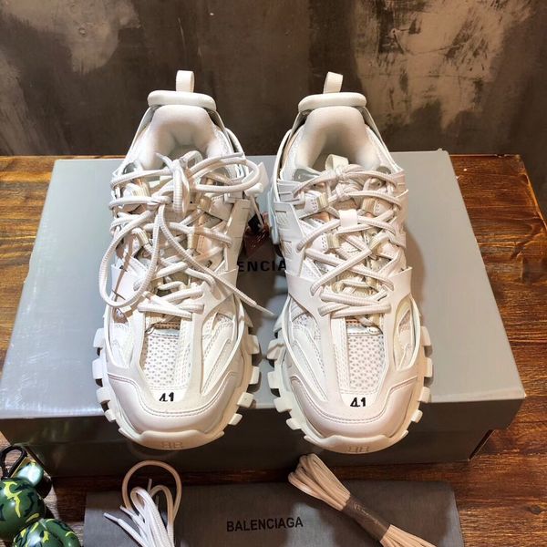 2020 latest fashion luxury casual sports running shoes increase shoes basketball men and women flat shoes retro sneakers white dhl, Black
2020 latest fashion luxury casual sports running shoes increase shoes basketball men and women flat shoes retro sneakers white dhl, Black