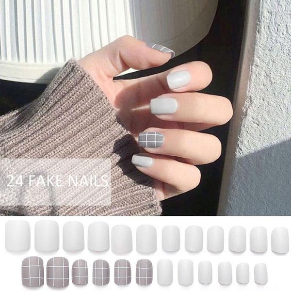 24pcs ins gray white short matte false nails nail products with 2g glue wearable full cover press on nail acrylic for girls diy, Red;gold
24pcs ins gray white short matte false nails nail products with 2g glue wearable full cover press on nail acrylic for girls diy, Red;gold