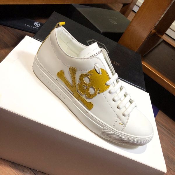 19ss new spring men canvas shoes,fashion casual shoes,lace-up flat platform button design cloth shoes drop shipping, Black
19ss new spring men canvas shoes,fashion casual shoes,lace-up flat platform button design cloth shoes drop shipping, Black