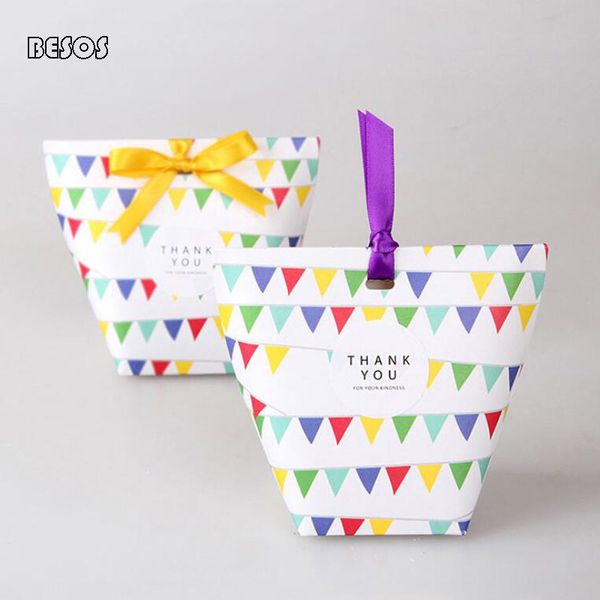 small bunting gift box simple christmas party colorful shell shape candy cookie earrings christmas stocking paper gift box b234d
small bunting gift box simple christmas party colorful shell shape candy cookie earrings christmas stocking paper gift box b234d