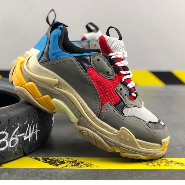 модные роскошные дизайнерские мужские туфли многоцветные triple s vintage old dad trainers черный красный западный стиль спортивная повседне
модные роскошные дизайнерские мужские туфли многоцветные triple s vintage old dad trainers черный красный западный стиль спортивная повседне