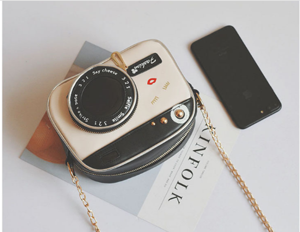 2020 new female tide shoulder bag retro bag fashion camera shoulder small party handbag chain messenger
2020 new female tide shoulder bag retro bag fashion camera shoulder small party handbag chain messenger