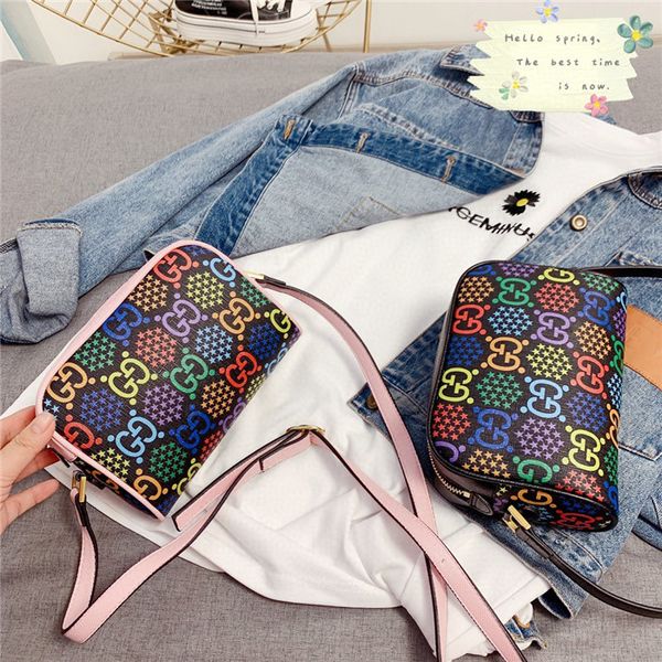 newset luxury designer cluth printing flowers chain bags real leather wallet card crossbody purse women shoulder messenger flap handbag
newset luxury designer cluth printing flowers chain bags real leather wallet card crossbody purse women shoulder messenger flap handbag