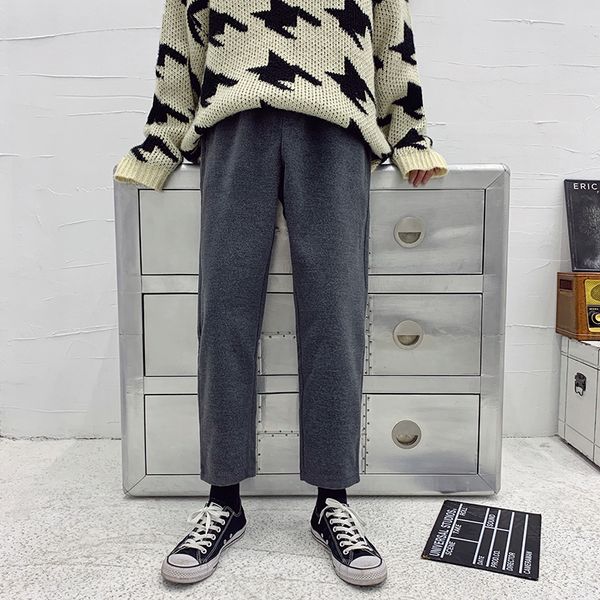 2018 winter new listing thickening material loose casual pants solid color low waist long wild pants black / gray m-2xl
2018 winter new listing thickening material loose casual pants solid color low waist long wild pants black / gray m-2xl