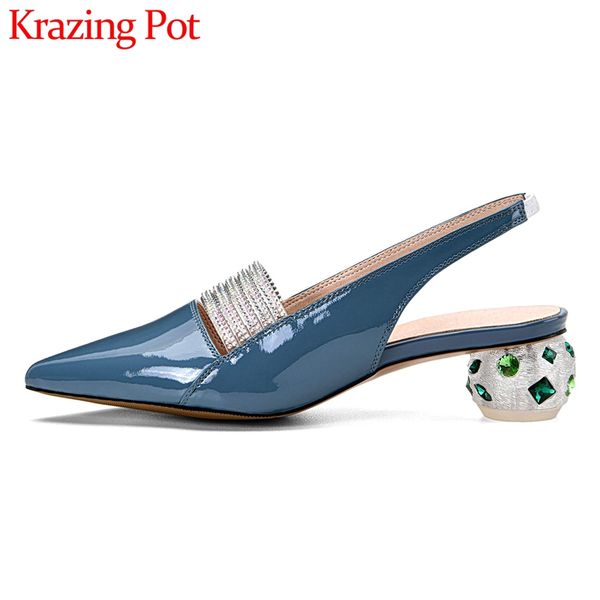 krazing pot 2020 summer big size shoes women cow leather pointed toe strange med heel rhinestone beauty lady fashion sandals l68, Black
krazing pot 2020 summer big size shoes women cow leather pointed toe strange med heel rhinestone beauty lady fashion sandals l68, Black