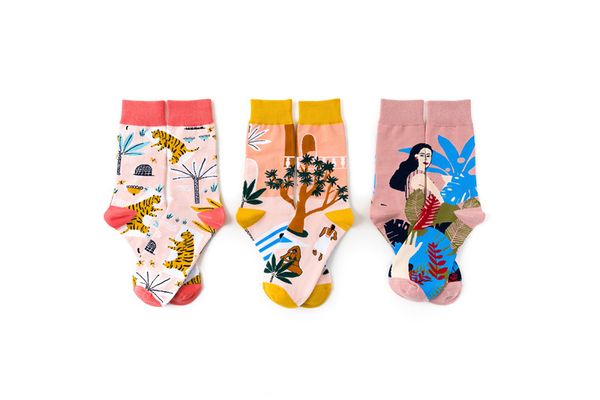 street art style female stockings ladies and animals printing socks adults cotton stockings for show, Black;white
street art style female stockings ladies and animals printing socks adults cotton stockings for show, Black;white