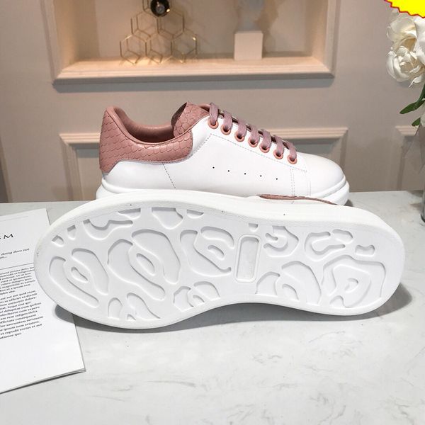 with box white black velvet reflective leather mens casual sneakers 20
with box white black velvet reflective leather mens casual sneakers 20