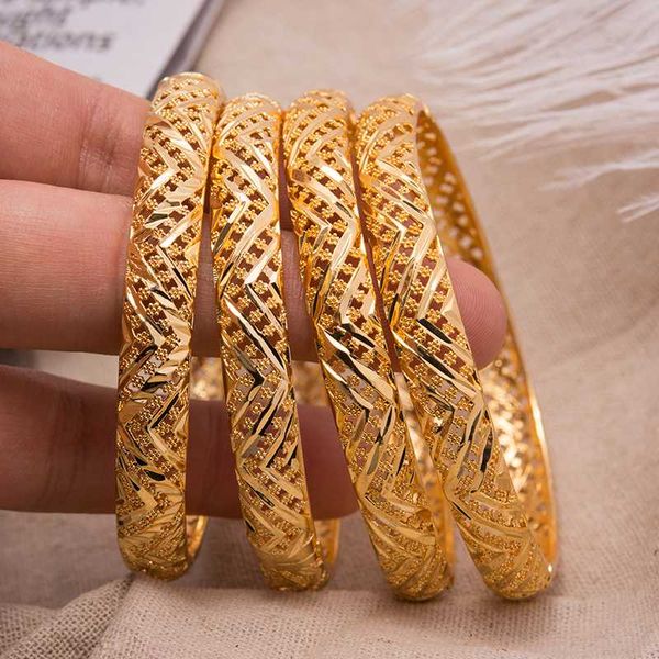 bangle annayoyo 4pcs gold color bangles for women jewelry dubai ethiopian bride wedding bracelet party gifts, Black
bangle annayoyo 4pcs gold color bangles for women jewelry dubai ethiopian bride wedding bracelet party gifts, Black