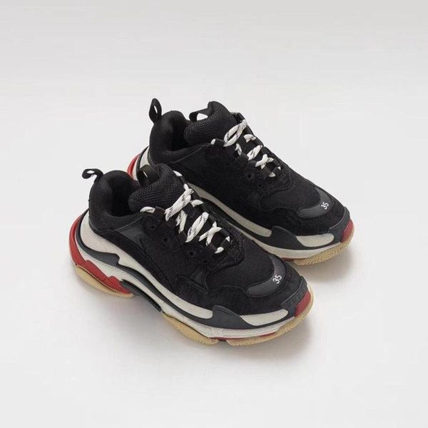 Cheap Fashion Paris 17FW Triple S Sneakers Triple-S Casual Dad Mens Designer Shoes Women Designer sneakers Sports Trainers Chaussures
Cheap Fashion Paris 17FW Triple S Sneakers Triple-S Casual Dad Mens Designer Shoes Women Designer sneakers Sports Trainers Chaussures
