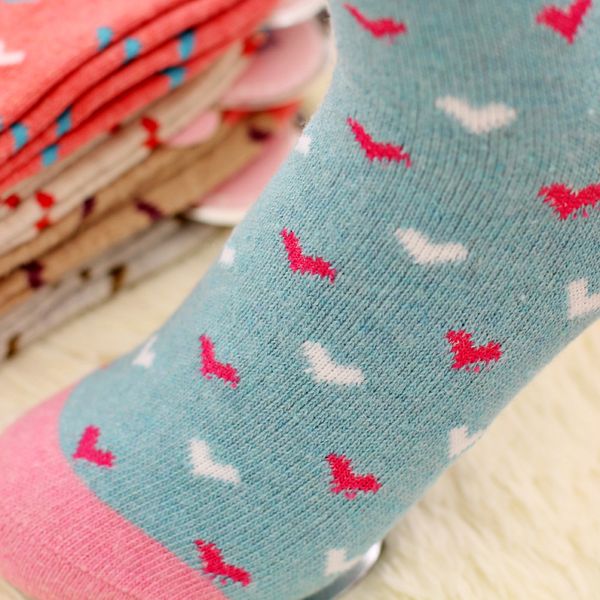 5pairs/lot women winter thicken warm rabbit wool socks female thermal snowflake cotton socks woman cartoon animal pattern socks, Black;white
5pairs/lot women winter thicken warm rabbit wool socks female thermal snowflake cotton socks woman cartoon animal pattern socks, Black;white