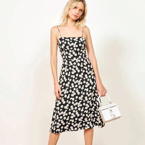 floral summer dress casual fashion daisy women dress plus size sleeveless spaghetti strap mid-calf long vestidos, Black;gray
floral summer dress casual fashion daisy women dress plus size sleeveless spaghetti strap mid-calf long vestidos, Black;gray