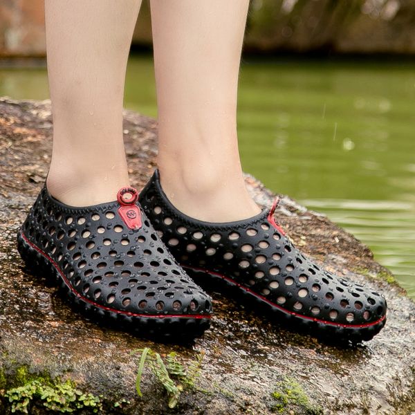 men beach shoes breathable outdoor swimming shoes hollow out seaside beach light water
men beach shoes breathable outdoor swimming shoes hollow out seaside beach light water