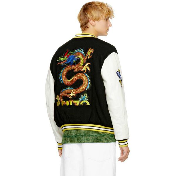 18fw men s clothing designer jackets embroidery down jacket dragon and tiger alphabet letter kz fashion outwear men jacket new arrival, Black;brown
18fw men s clothing designer jackets embroidery down jacket dragon and tiger alphabet letter kz fashion outwear men jacket new arrival, Black;brown
