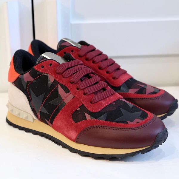 2019V Garavani Fashion Sneakers Camo Camouflage Star Rockrunner Casual Shoes Hot Style Mens Shoes Top Quality Designer Shoe size 35-45 00041
2019V Garavani Fashion Sneakers Camo Camouflage Star Rockrunner Casual Shoes Hot Style Mens Shoes Top Quality Designer Shoe size 35-45 00041