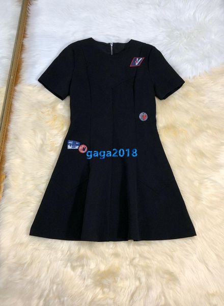 high end женщины девушки мини-рубашка платье лоскутное монограмма письмо патч с коротким рукавом sexy a-line юбки milano взлетно-посадочная, Black
high end женщины девушки мини-рубашка платье лоскутное монограмма письмо патч с коротким рукавом sexy a-line юбки milano взлетно-посадочная, Black