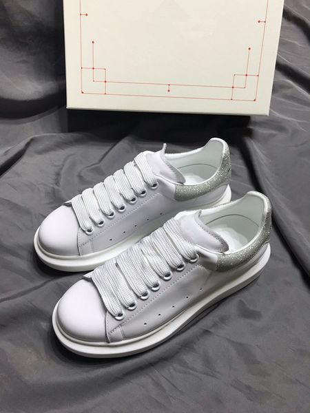 g shoes 2021 classic designer colors oversized sneaker espadrille high platform white men women shoes suede velvet leather 34-44, Red;white
g shoes 2021 classic designer colors oversized sneaker espadrille high platform white men women shoes suede velvet leather 34-44, Red;white