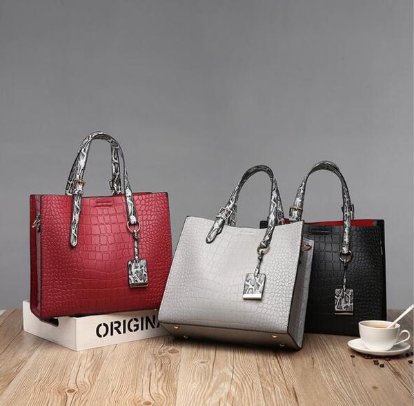 Женская мода сумка из кожи крокодила с зерном Luxury Lady Handbags Pocket Женская дизайнерска
Женская мода сумка из кожи крокодила с зерном Luxury Lady Handbags Pocket Женская дизайнерска