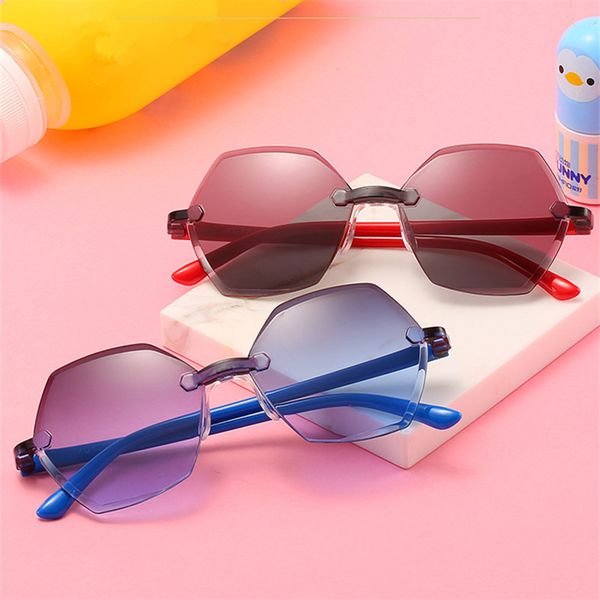 new kids plastic sunglasses rimless frame glasses girls boys baby sunglasses brand ocean children sun glasses lunette uv400, White;black
new kids plastic sunglasses rimless frame glasses girls boys baby sunglasses brand ocean children sun glasses lunette uv400, White;black
