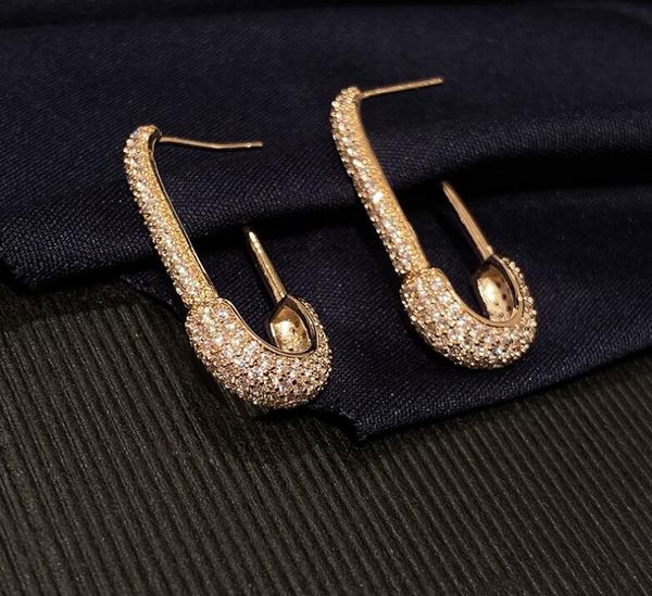 pin женщин arrings инс скрепки геометрический смысл изогнутый дизайн уникальный темперамент ухо аксессуары, Silver
pin женщин arrings инс скрепки геометрический смысл изогнутый дизайн уникальный темперамент ухо аксессуары, Silver