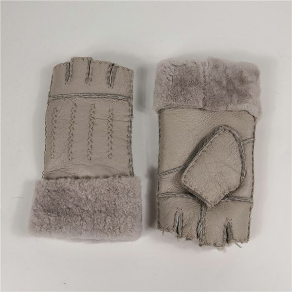winter indoor office half finger true natural sheepskin gloves women' fur gloves 2018 warm multi-color office gloves, Blue;gray
winter indoor office half finger true natural sheepskin gloves women' fur gloves 2018 warm multi-color office gloves, Blue;gray