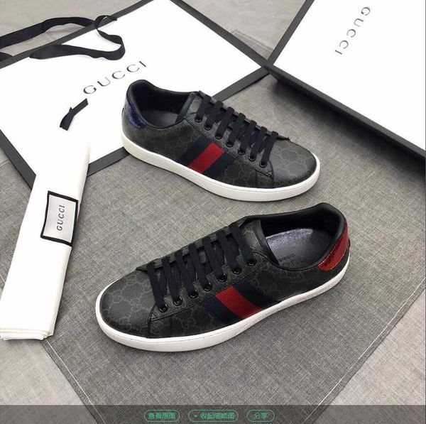 2020 new fashion men's coated soles mirror reflective ozweego colorful gradient hollow raf simon men's casual shoes q001, Black
2020 new fashion men's coated soles mirror reflective ozweego colorful gradient hollow raf simon men's casual shoes q001, Black