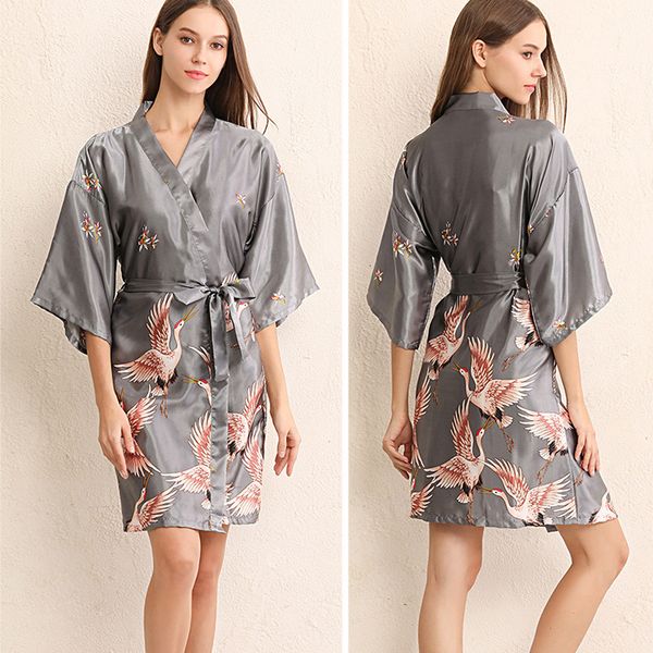 women home clothing 4 colors v-neck loose sleeve kimono printing flower pajamas robe imitation silk sleepwear with belt dh0670 t03, Blue;gray
women home clothing 4 colors v-neck loose sleeve kimono printing flower pajamas robe imitation silk sleepwear with belt dh0670 t03, Blue;gray