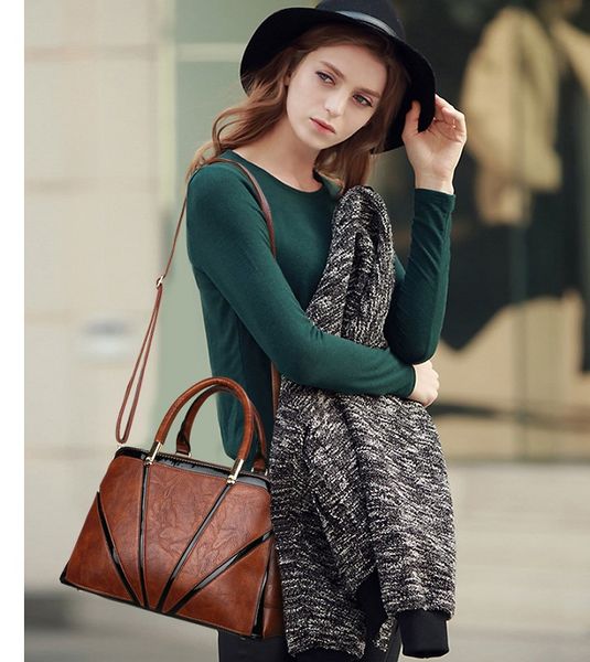 women's brand design bag new mobile handbags europe and the united states fashion stitching shoulder messenger bag
women's brand design bag new mobile handbags europe and the united states fashion stitching shoulder messenger bag