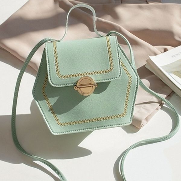 fashion wild messenger bag small square bags 2020 new women chain simple shoulder bag women's hexagonal diagonal package
fashion wild messenger bag small square bags 2020 new women chain simple shoulder bag women's hexagonal diagonal package