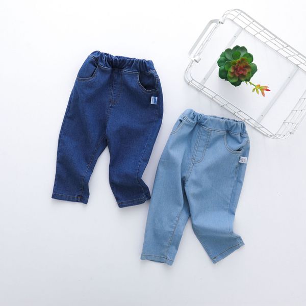 children's foreign and jeans style jeans boys' casual straight pants girls' summer and autumn babies' all-match pants, Blue
children's foreign and jeans style jeans boys' casual straight pants girls' summer and autumn babies' all-match pants, Blue