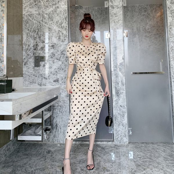 2020 summer vacation silk dresses elegant vintage party dress dot puff sleeve v neck classy high-end women dress vestidos, Black;gray
2020 summer vacation silk dresses elegant vintage party dress dot puff sleeve v neck classy high-end women dress vestidos, Black;gray