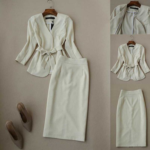 набор женщин 2020 лето новая мода маленький пиджак был тонкий пакет хип юбка из двух частей темперамент был тонкий женская одежда, White
набор женщин 2020 лето новая мода маленький пиджак был тонкий пакет хип юбка из двух частей темперамент был тонкий женская одежда, White