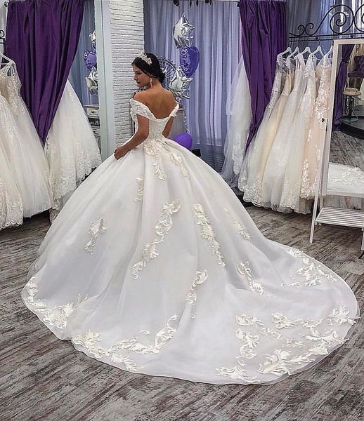 luxury arabic wedding dresses dubai ball gown princess country wedding dress off the shoulder appliques puffy lace up plus size bridal gowns, White
luxury arabic wedding dresses dubai ball gown princess country wedding dress off the shoulder appliques puffy lace up plus size bridal gowns, White