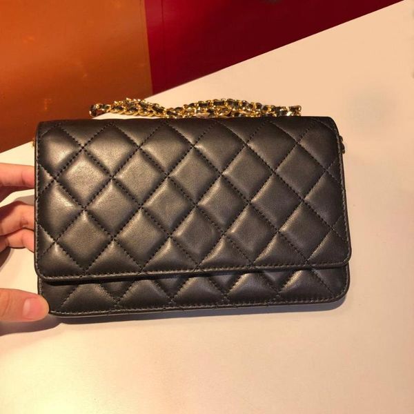 new high-end customized mobile phone bag woc sheepskin shoulder bag fashion women's
new high-end customized mobile phone bag woc sheepskin shoulder bag fashion women's