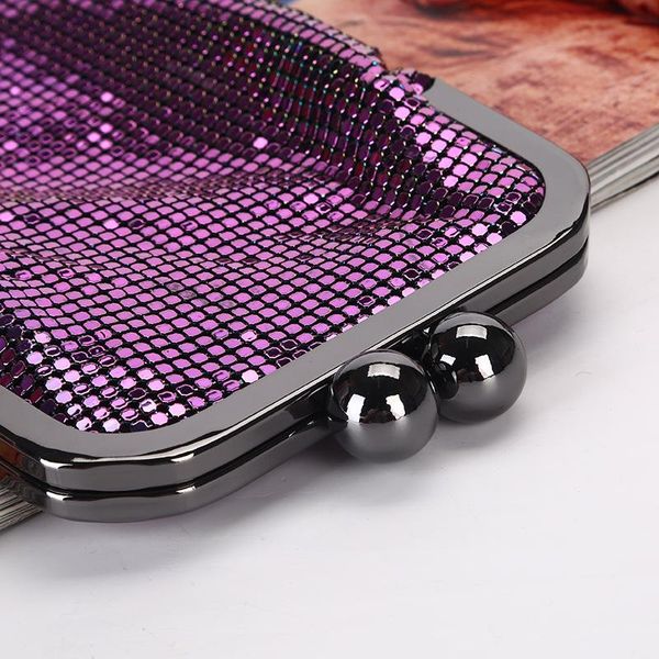 2019 creative sequin mobile phone bag handmade magic aluminum dinner bag chain bag women spot wholesale
2019 creative sequin mobile phone bag handmade magic aluminum dinner bag chain bag women spot wholesale