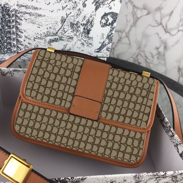 fashion luxury woman designer handbag leather canvas combination high-level retro flip bag messenger messenger bag small shoulder bag wallet
fashion luxury woman designer handbag leather canvas combination high-level retro flip bag messenger messenger bag small shoulder bag wallet