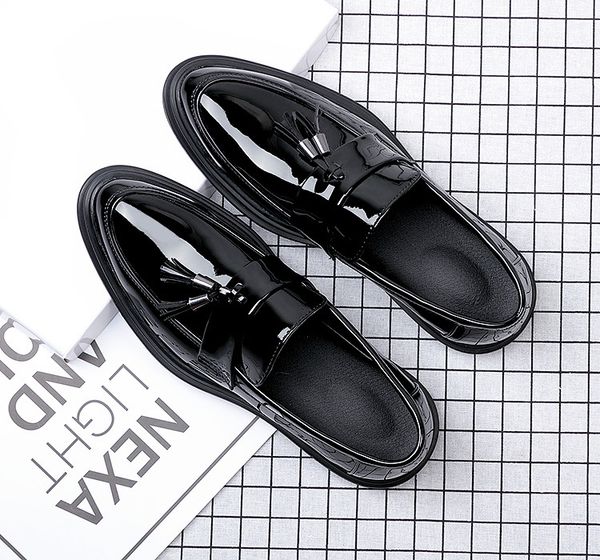 olome 2019 spring and summer new shoes men's breathable korean version of the trend of shoes, Black
olome 2019 spring and summer new shoes men's breathable korean version of the trend of shoes, Black