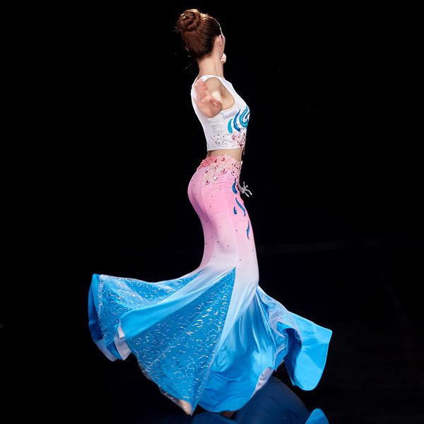 new dai dance costume female new summer slim ethnic style skirt thailand xishuangbanna slim fishtail skirt, Black;red
new dai dance costume female new summer slim ethnic style skirt thailand xishuangbanna slim fishtail skirt, Black;red