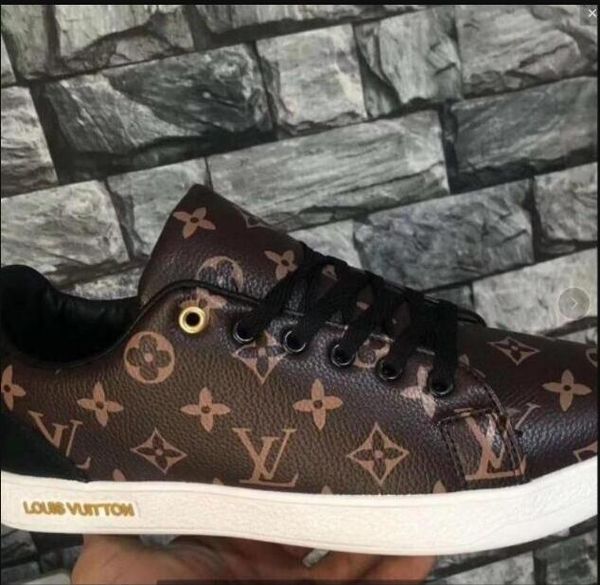wholesale 2020 men women sneaker casual shoes stripes men louis woman vuitton shoes trainers chaussures #ab151, Black;yellow
wholesale 2020 men women sneaker casual shoes stripes men louis woman vuitton shoes trainers chaussures #ab151, Black;yellow