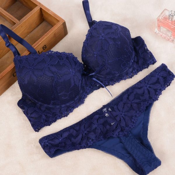 female underwear lace embroidery bra women lingerie set plus size push up panties women's briefs underwear, Red;black
female underwear lace embroidery bra women lingerie set plus size push up panties women's briefs underwear, Red;black